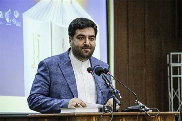 ادبیات مقاومت و پایداری مرهون توجه ویژه رهبر معظم انقلاب است ادبیات مقاومت و پایداری مرهون توجه ویژه رهبر معظم انقلاب است