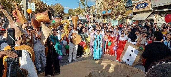 آغاز به‌کار جشنواره ۳۵ تئاتر کردستان با نگاه به کودکان غزه+فیلم