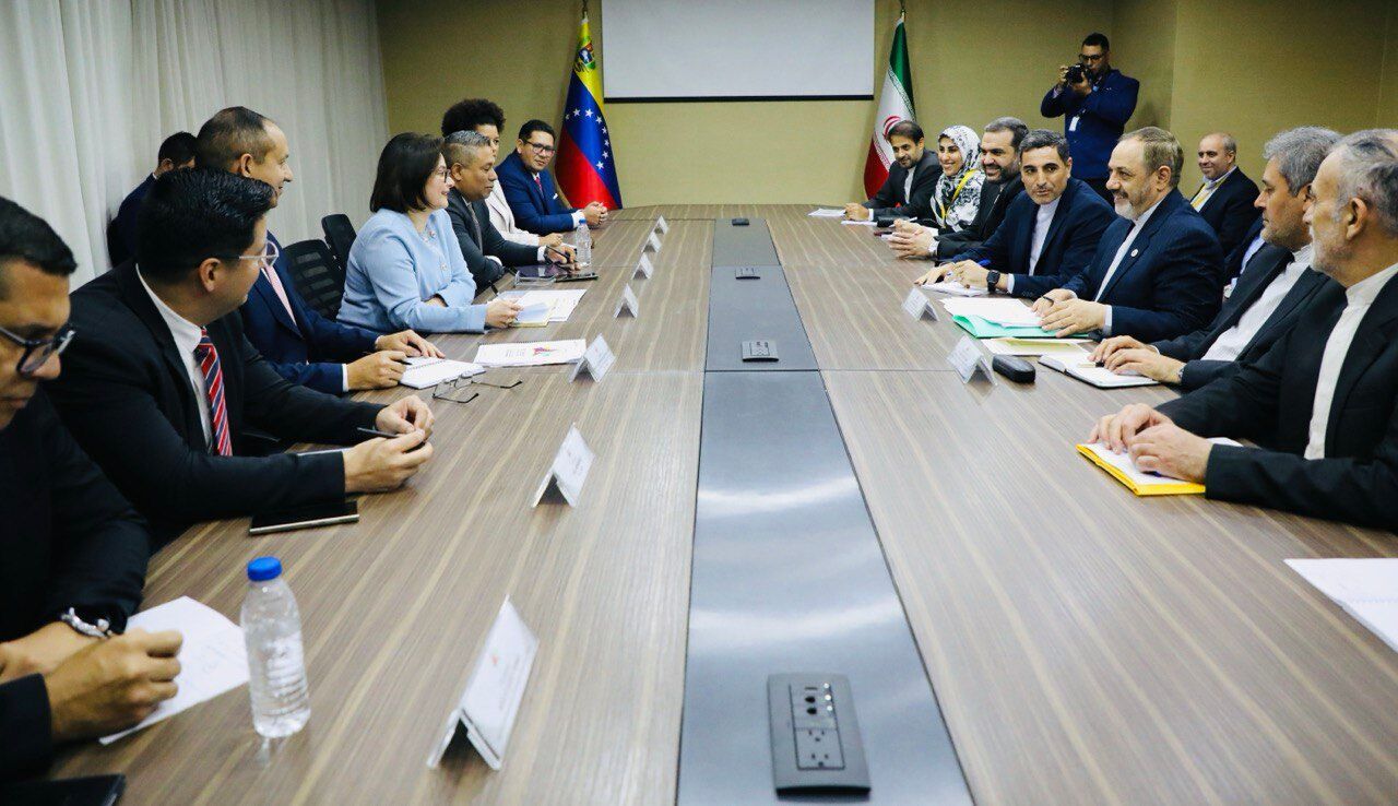 Iranian defense minister meets Venezuelan cabinet ministers to strengthen bilateral ties Iranian defense minister meets Venezuelan cabinet ministers to strengthen bilateral ties