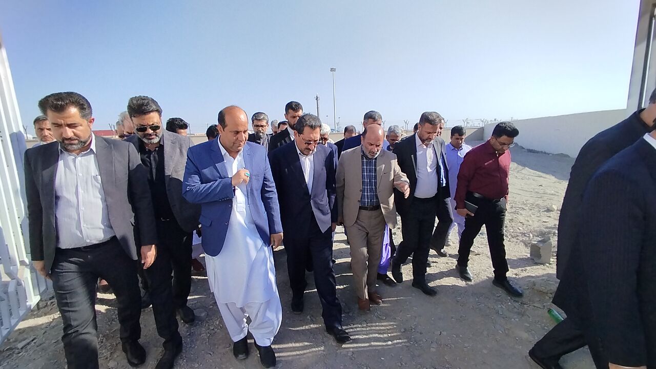 فیلم | وزیر صمت: حل مشکل واردات از مرز میرجاوه تا پایان سال فیلم | وزیر صمت: حل مشکل واردات از مرز میرجاوه تا پایان سال