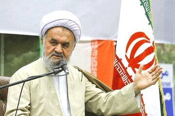 کناره گیری آیت الله اسلامی از امامت جمعه تاکستان