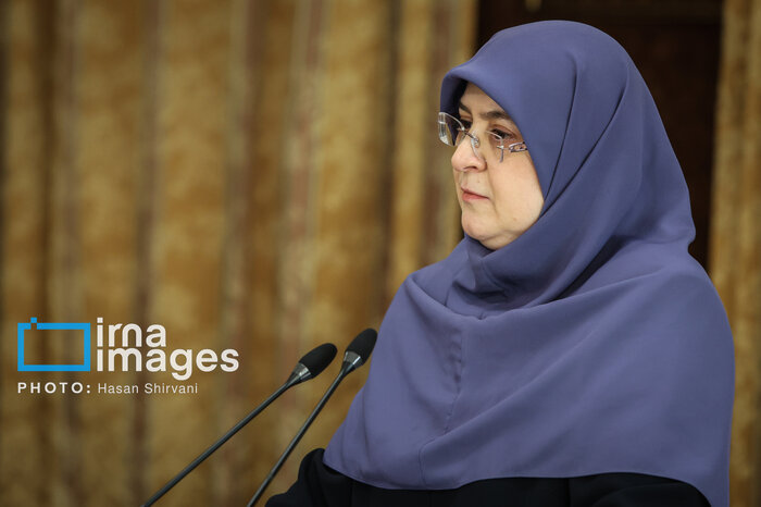 مهاجرانی: دولت حمایت از نخبگان را وظیفه خود میداند