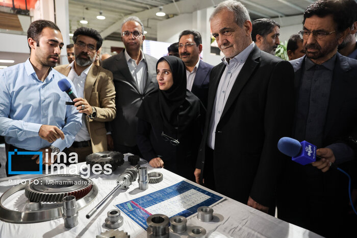 رئیس جمهور با سفر به سیستان و بلوچستان، توسعه و آبادانی استان را شتاب بخشید