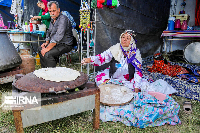 جشنوارهای شیرین در لنز دوربین