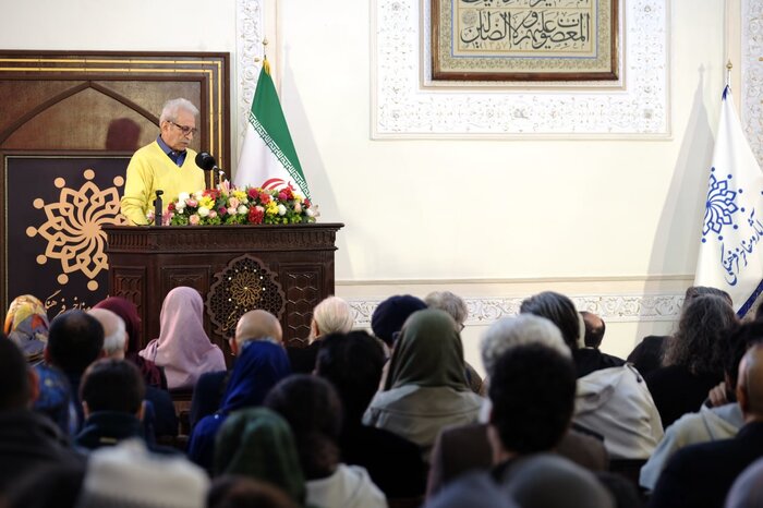 هنرمندی که هنر و اندیشه اش رنگ کهنگی نمیگیرد