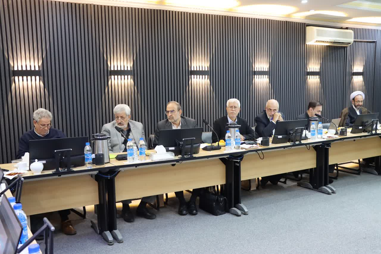 پذیرش ۳۲۰ دانشجوی ارشد و دکتری در پژوهشگاههای کشور