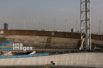 3rd stage of cycling league in Tehran