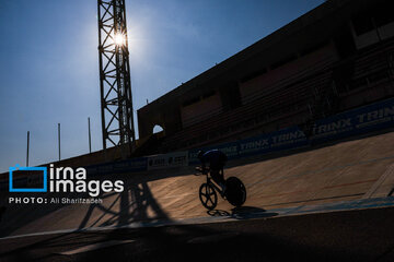 3rd stage of cycling league in Tehran