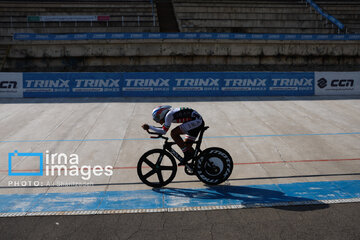 3rd stage of cycling league in Tehran