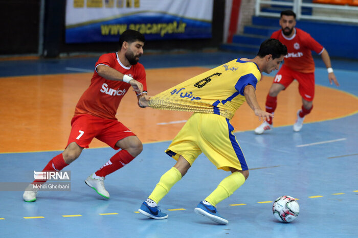 صدر و قعر جدول لیگ یک فوتسال کشور در اختیار مازندرانیها