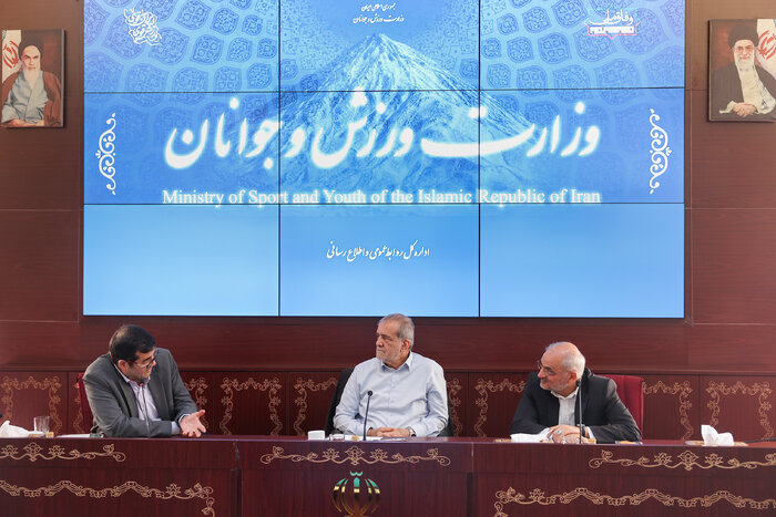 بازی مرگ و زندگی استقلال و پرسپولیس مقابل بحرانزدهها در روز افشای روی دیگر قلعهنویی