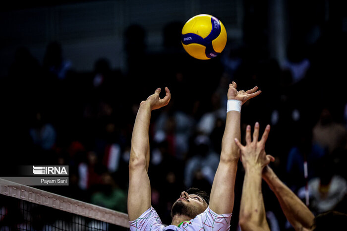 پیروزی نفسگیر گلفام در هفته یازدهم لیگ یک والیبال کشور
