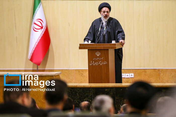 استاندار آذربایجان شرقی: با آیین نامههای گذشته نمیتوان جوابگوی نسل جدید بود