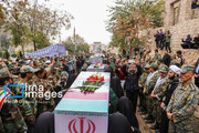 People in southern Iran welcome bodies of anonymous martyrs