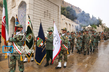 People welcome bodies of anonymous martyrs in southern Iran