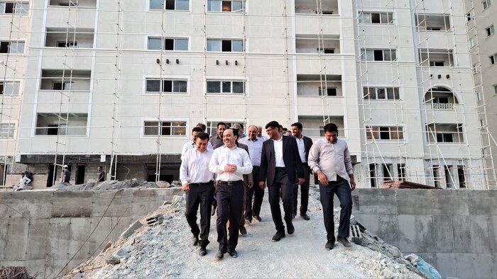 استاندار: ۲۱ هزار خانوار در هرمزگان خانهدار شدند