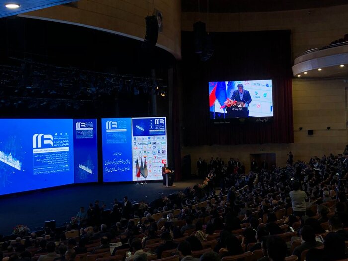 طراحی و پیاده سازی سندباکس در جهت حمایت از بانکها و کسب و کارهای نوآورانه