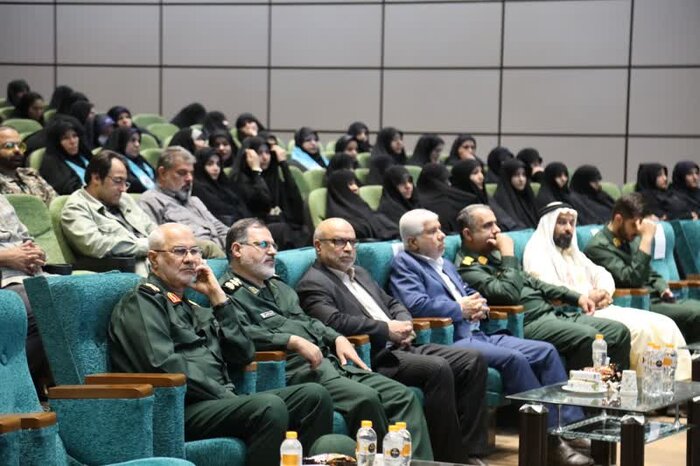 روی کار آمدن دولت جدید آمریکا خللی در پیشرفت انقلاب اسلامی ایجاد نمیکند