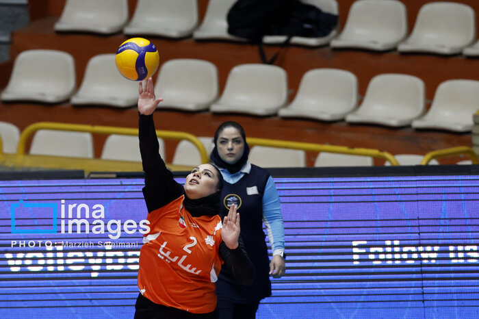 مربی والیبال سایپا: افزایش سقف قراردادها تیمداری در لیگ زنان را سخت کرده است