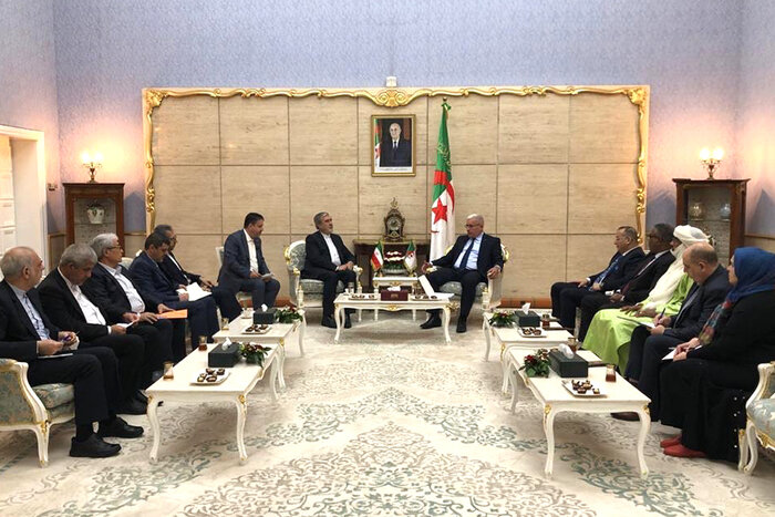 تحریمهای ظالمانه غرب ادامه یابد از پادمان خارج میشویم