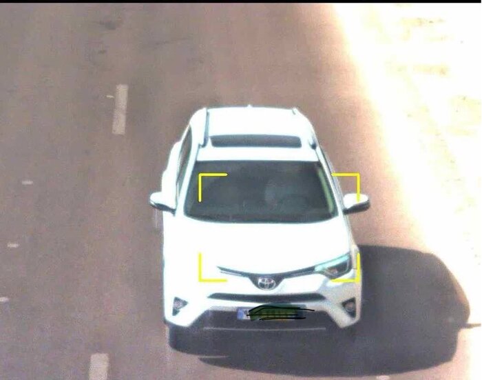 توقیف سواری تویوتا با ۵۲۵ فقره تخلف رانندگی