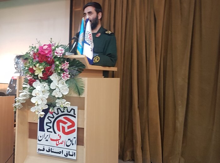مهمترین وظیفه گروههای جهادی، خنثی کردن فشارهای اقتصادی دشمن است