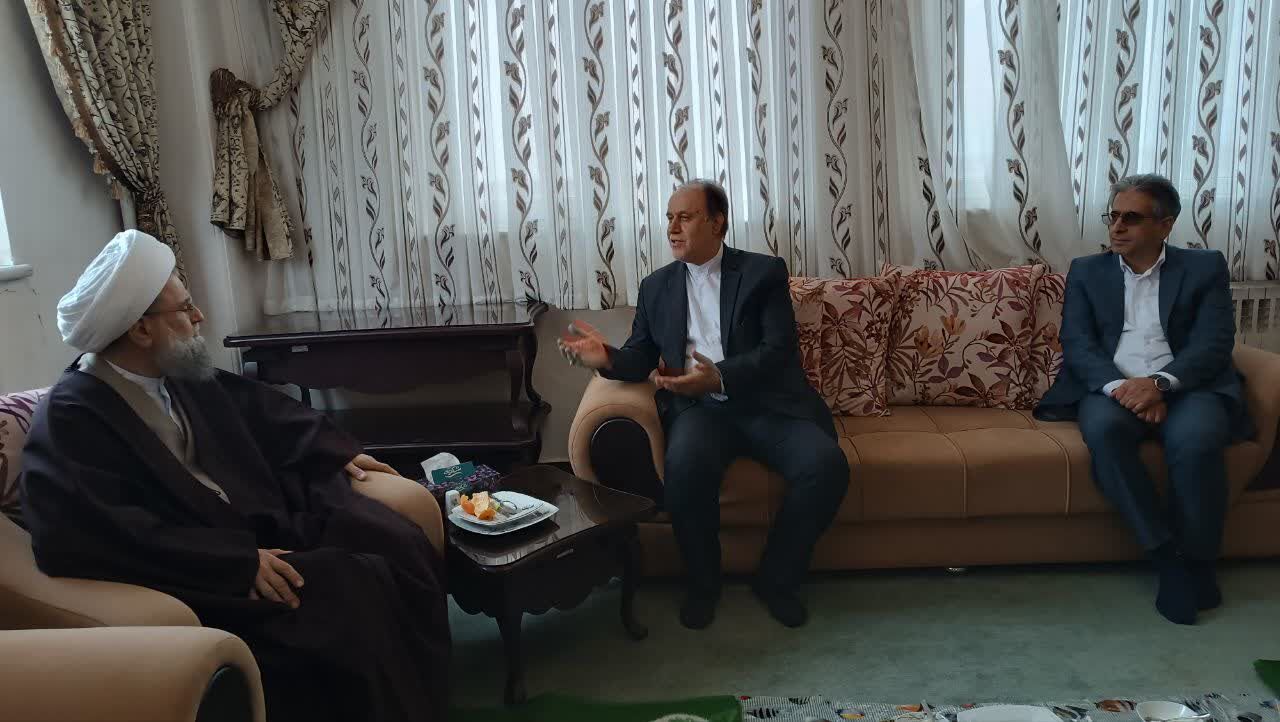 نایب رییس مجلس: با وجود مشکلات اقتصادی، توسعه کشور متوقف نشده است نایب رییس مجلس: با وجود مشکلات اقتصادی، توسعه کشور متوقف نشده است