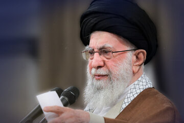 L’ayatollah Khamenei appelle à une condamnation à mort contre Netanyahu et les dirigeants criminels sionistes