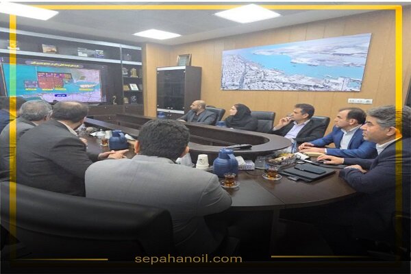 بازدید صبحگاهی مدیران نفت سپاهان از سایت شرکت در پایانه صادراتی بوشهر