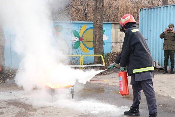 مانور سراسری زلزله و ایمنی در مدارس اردبیل برگزار شد