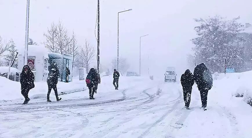 Bitlis'te Okullara Kar Tatili!