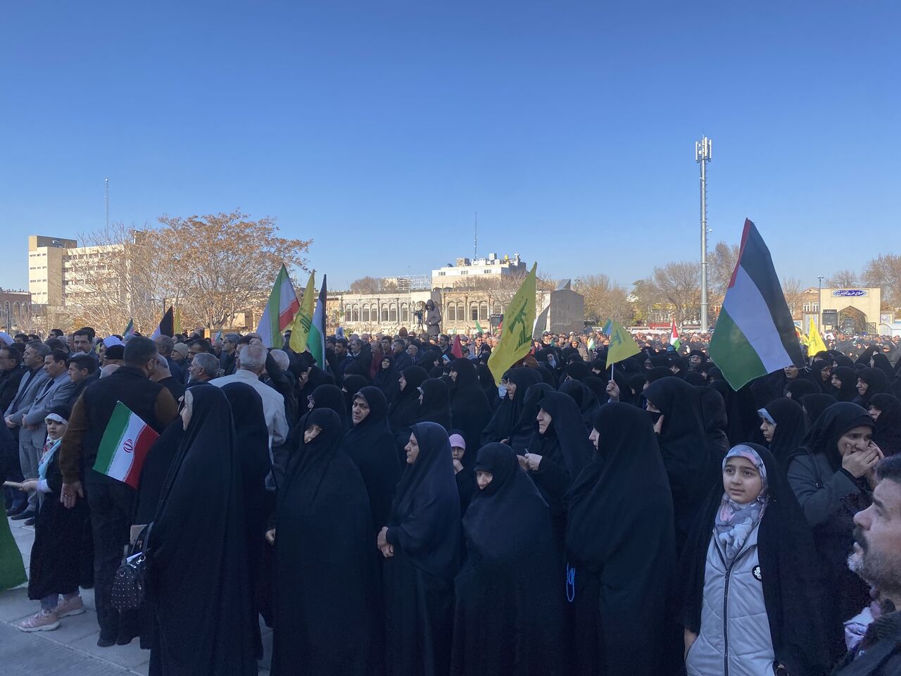 فریاد خشم مردم تبریز بر سر صهیونیزم خونخوار فریاد خشم مردم تبریز بر سر صهیونیزم خونخوار