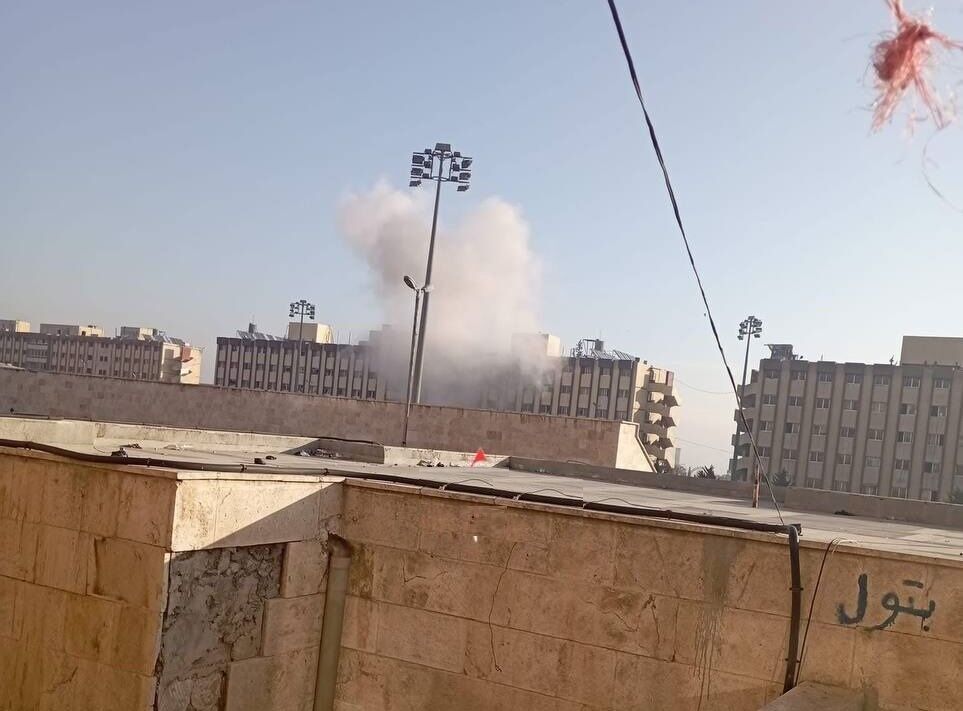 Teröristlerin Halep Üniversitesi'ne roket saldırısında dört kişi hayatını kaybetti + video