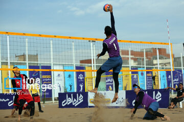 Beach volleyball games of national premier league in northeast Iran