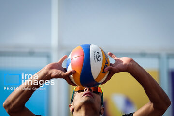 Beach volleyball games of national premier league in northeast Iran