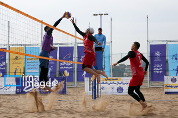 Beach volleyball games of national premier league in northeast Iran