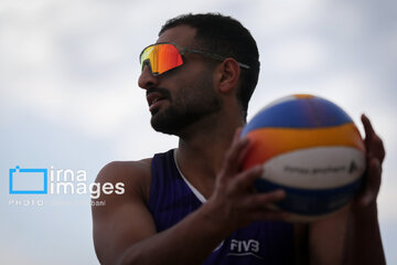 Beach volleyball games of national premier league in northeast Iran