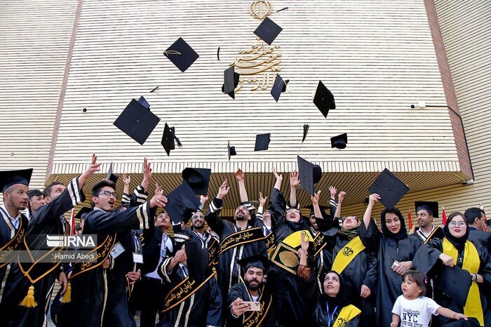 پرونده باز جذب دانشجوی خارجی در مازندران