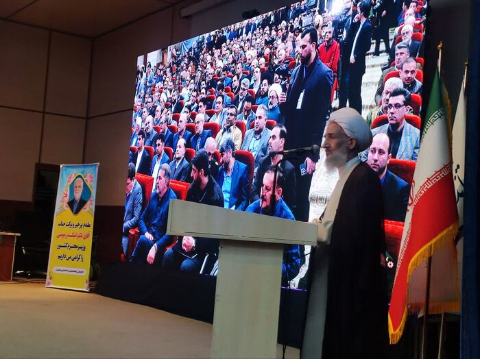 بیستوششمین استاندار مازندران معارفه شد / نوری استانداری را به یونسی رستمی تحویل داد