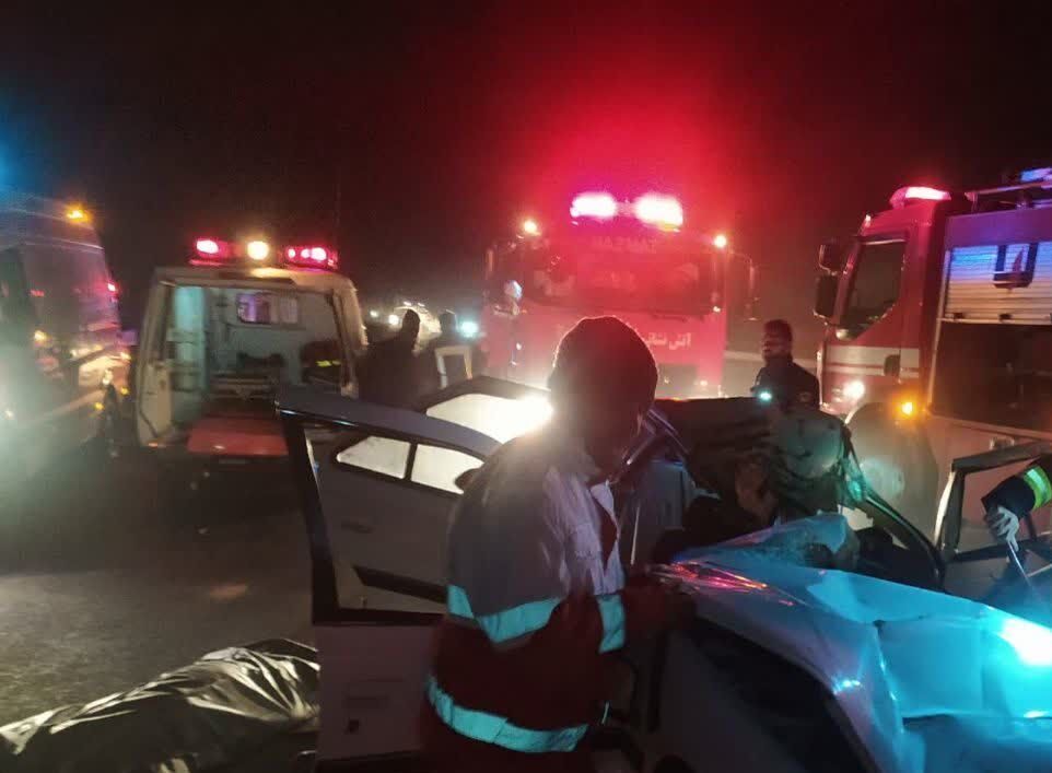 تصادف زنجیره ای در محور کامیاران- روانسر؛ یک کشته و ۶ مصدوم