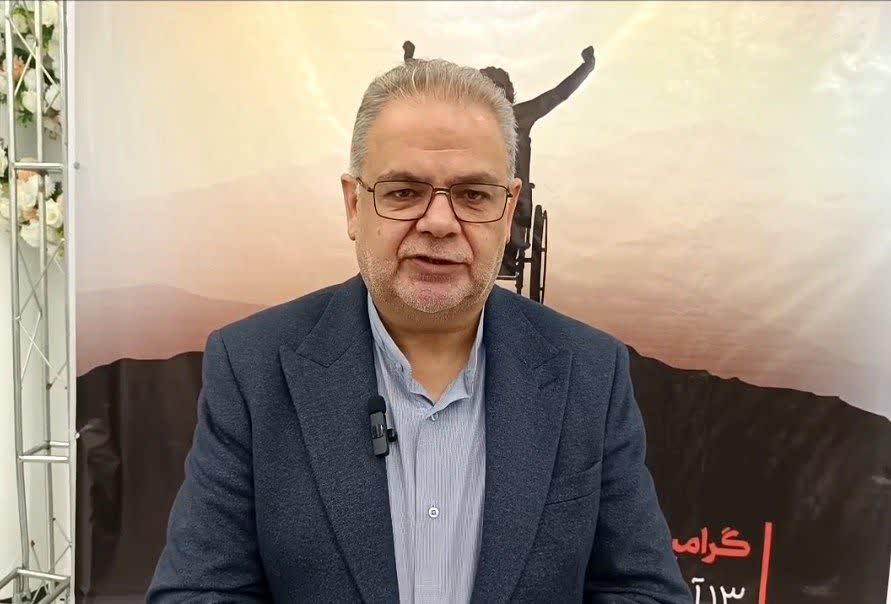 تجلیل از توانیابان دارای رتبههای برتر کشوری و جهانی در قرچک+ فیلم