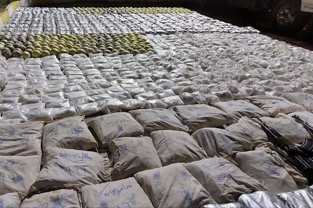 کشف سه هزار و ۳۹۰ کیلوگرم مواد مخدر در آذربایجان شرقی کشف سه هزار و ۳۹۰ کیلوگرم مواد مخدر در آذربایجان شرقی