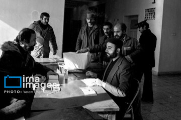 Historic participation in referendum on Iran's Constitution