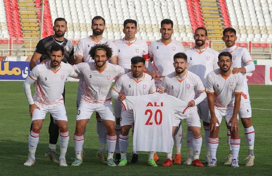 کارشناس فوتبال: راهبرد تیم فوتبال مس سونگون بازنگری شود کارشناس فوتبال: راهبرد تیم فوتبال مس سونگون بازنگری شود