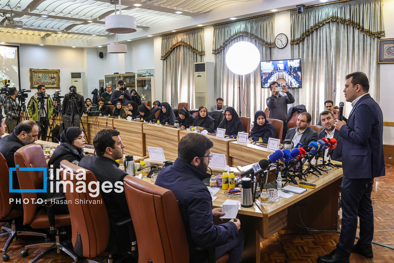 رئیسجمهور و وزیران به دستیار هوش مصنوعی مجهز میشوند