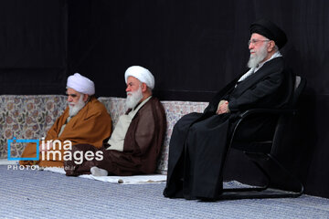 Supreme Leader attends mourning ceremony of Hazrat Fatemeh (PBUH)