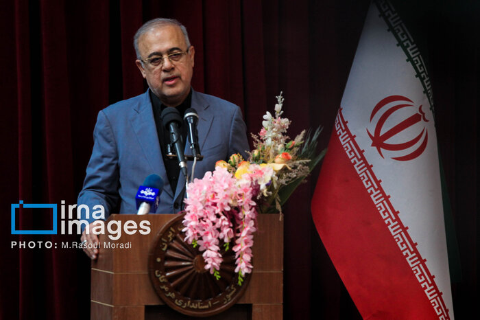 حاشیهنگاری؛ از لبخوانی تا حرفهای خصوصی اما عیان شده در معارفه استاندار هرمزگان