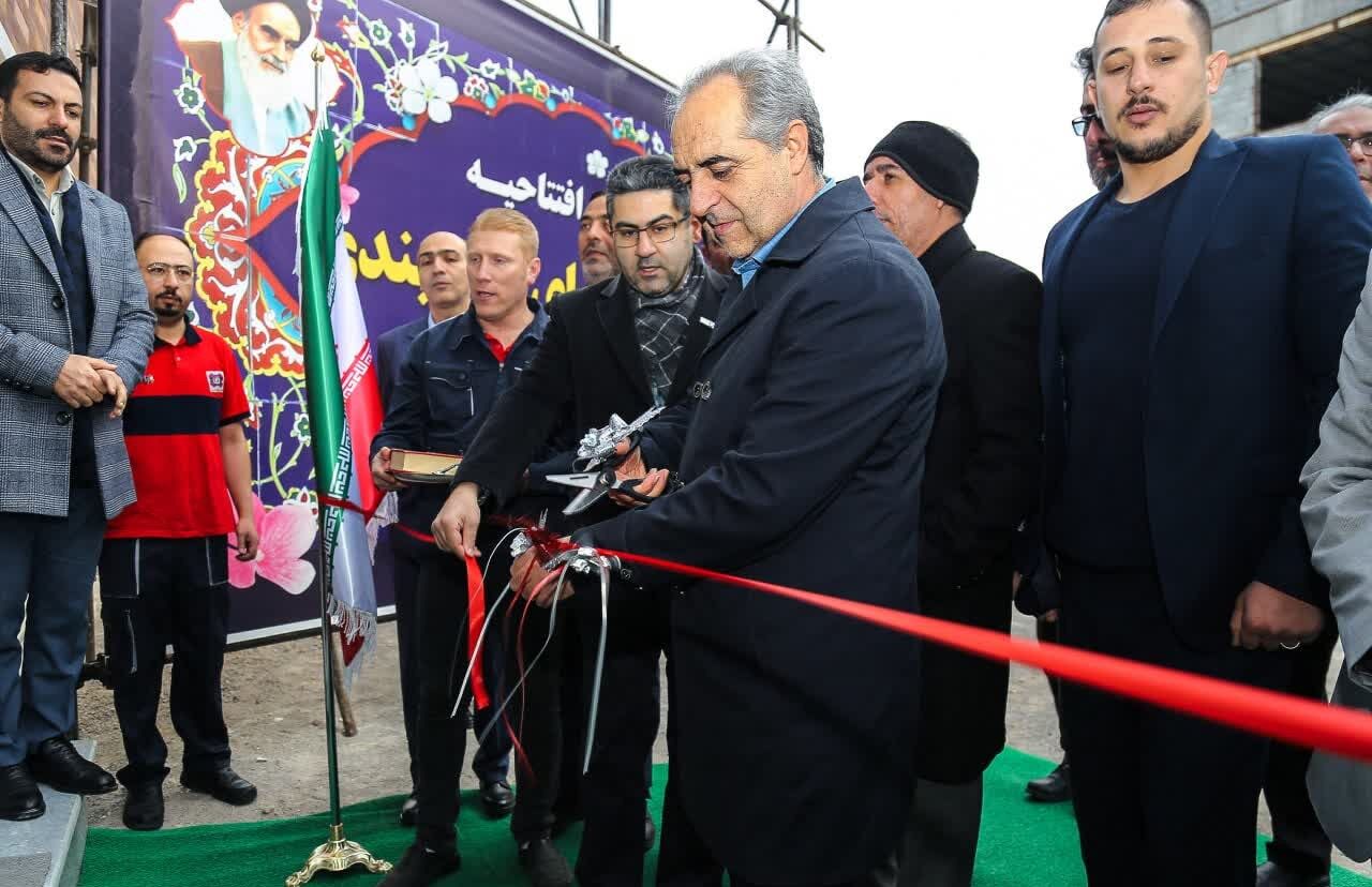 ۲۰ طرح فناورانه با حضور استاندار آذربایجان شرقی رونمایی شد ۲۰ طرح فناورانه با حضور استاندار آذربایجان شرقی رونمایی شد