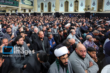 Segunda noche de la ceremonia de luto de Fatima al-Zahra (P)