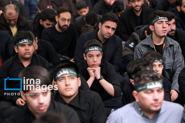 Segunda noche de la ceremonia de luto de Fatima al-Zahra (P)